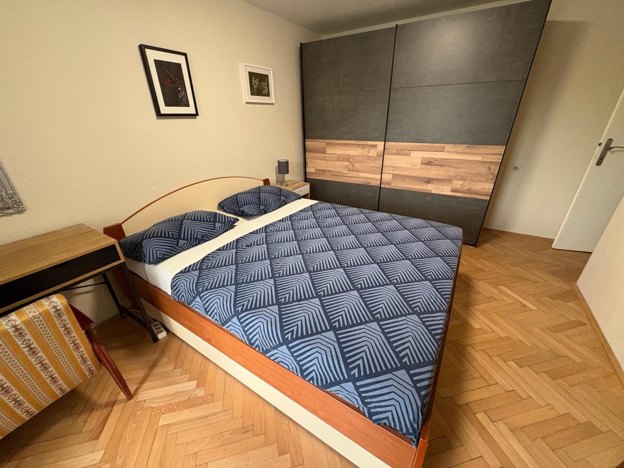 Peaceful 30 Meters From Sea! Apartamento Zadar